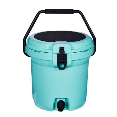 China Waterproof Hard Plastic Beer Bin Outdoor Dry Ice Trash Can for sale