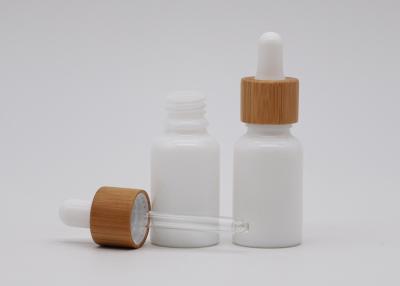 Κίνα Άσπρα μπουκάλια 30ml Aromatherapy πορσελάνης γυαλιού με άσπρο Dropper μπαμπού προς πώληση