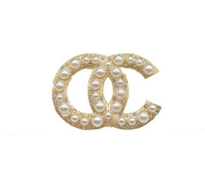 China NEW Everyday Use Designer CC Brooch Rhinestone C Brooch Pins Pins for sale