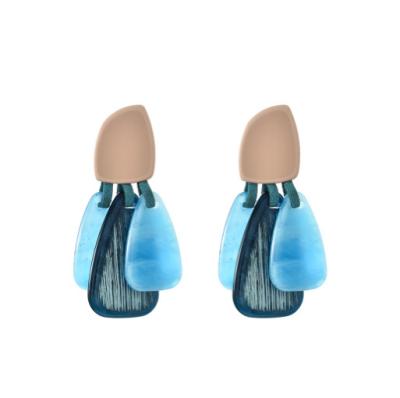 China New antique exaggerated ear ornaments acrylic border earrings high quality Europe and the United States wholesale for sale