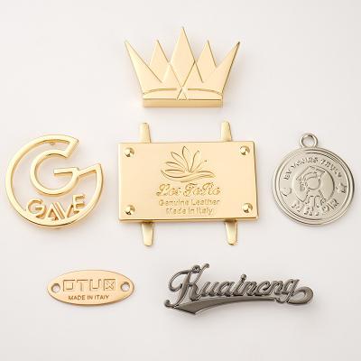 China Metal Logo Handbag Nameplate for Bags Custom Metal Label Sewing Clothing Gold Letters for sale