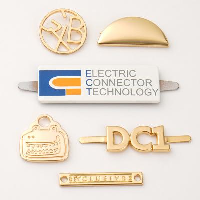 중국 Metal Plates Logos for Handbag Custom Logo Sewing Clothing Labels Gold Metal Purse Tags 판매용