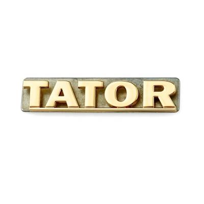 China User-Friendly Style Custom Metal Letter Logo for Handbags Gold Tag Separated for sale