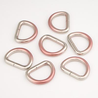 China Bag Accessories Manufacturers Pink Silver Gradient Color D-Rings for Handbag Strap en venta