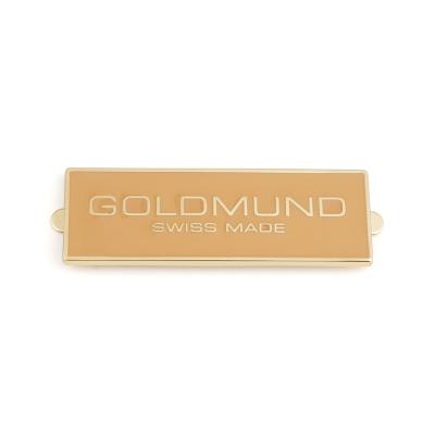 China Rectangle Metal Logo Name Metal Gold Logo Tag Plate Custom Embossed Metal Label for Bag en venta