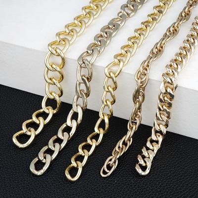 China User-Friendly Style Hardware Fitting Thick Heavy Handbag Chain Customized for Handbag en venta