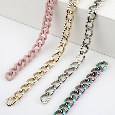 China Long Strap Gold Plated Metal Bag Chain for Customized Handbags High Grade Hardware Parts en venta