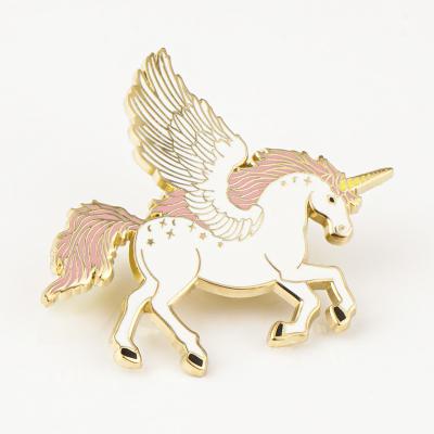 China Cute Unicorn Pin for Clothing Bags Custom Hard Enamel Metal Lapel Pin by Professional zu verkaufen