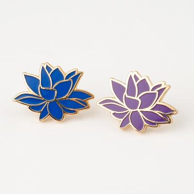 China Custom Plating Lotus Flower Pin Badge Europe Regional Feature Enamel Pin for Clothing for sale