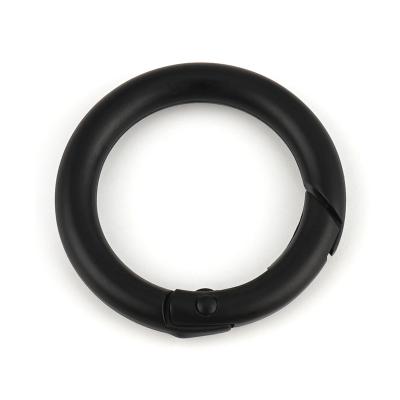 China Eco-friendly 20mm Black Metal Spring Gate Ring Clasp for Customers for sale