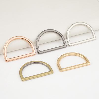 China Custom Color D Ring Bags 38mm Silver Gold Metal D Buckle with User-Friendly Design for sale