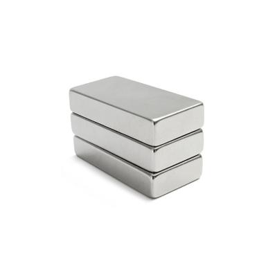 China Industrial Super Strong Permanent Magnet High Performance N35 N40 N50 N52 Neodymium Block Magnets for sale