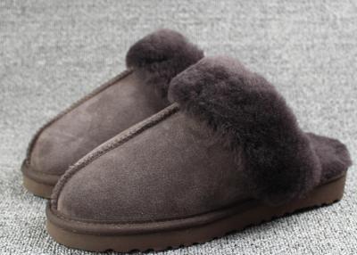 Cina Le pantofole dell'interno della lana delle pecore di shearling degli uomini riscaldano con la pelle di pecora australiana in vendita