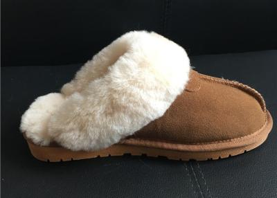 Κίνα Sheepskin γυναικών πολυτελείς κλειστές Sheepskin παντόφλες toe παπουτσιών παντοφλών προς πώληση