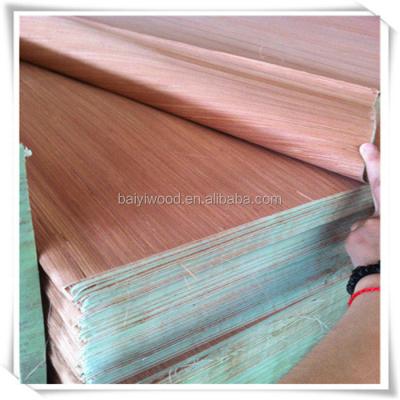 China Wooden Red Reconditioned Plywood 0.28mm Thickness Gurjan Veneer Face Veneer for sale