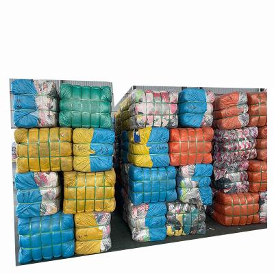 China Mixed style Guangzhou Wholesale Second Hand Clothing In Bale Bulk Apparel Container Supplier Summer Bales 45kg used Mixed clothing for sale