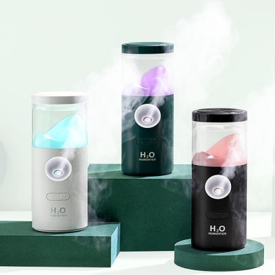 China Kinscoter Car Rotate Mini Car Humidifier Rechargeable 2000mah Ultrasonic Cool Mist Air Humidifier for sale