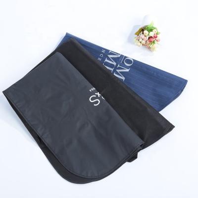 China Personalized Reusable Eco - Friendly Breathable Non Woven Clothes Suit Bag for sale