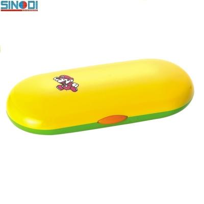 China Wholesale fashionable cheap waterproof dustproof reusable .eco-friendly plastic material glasses case for sale