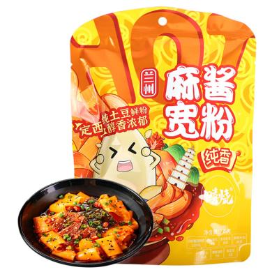 China Fresh 100% pure potato starch noodle sesame sauce vermicelli with vegetables for sale