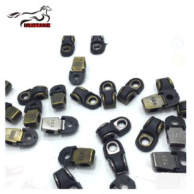 China Light metal shoe buckle good quality metal shoe buckle parts gold silver color shoe eyelet china supplier metal shoe buckle for sale