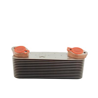 Chine Cooling System 0021884301 Core A0021888001 Oil Cooled Engine Oil Cooler à vendre