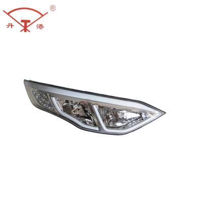 China OEM manufacturer DG2013-5 plastic headlight for adiputro jetbus 2 for sale