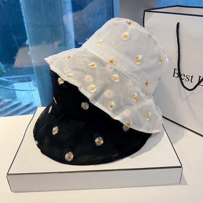 China Striped 2021 Summer Bucket Hats Women Lace Up Fashion Daisy Sun Summer Bucket Hat Flower Beach Hats for sale