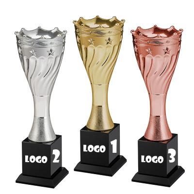 China Wholesale Custom High End Electroplating Trophies Europe Metal Gold Sport World Globe Trophy Cup Honorable Mention for sale