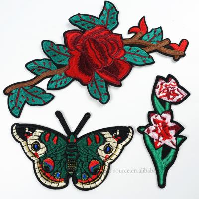 China 3D Christmas Flower Custom Iron On DIY Fabric Art Embroidery Decoration Patches for sale