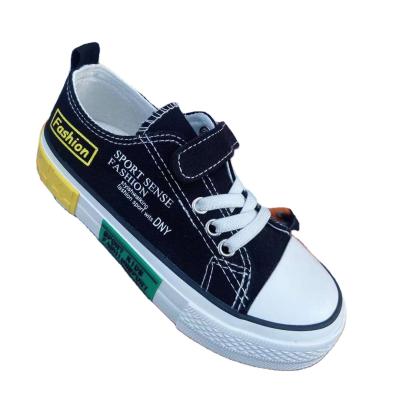 China High Quality Cheap Breathable Leisure Soft Comfortable Light Weight School Kids Breathable Canvas Shoes for sale