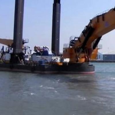 China Hotels Built In China Low Price Essel Sand / Sand Boat Mud Dredgers Originally for sale