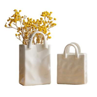 China Europe Flower Arrangement Packaging Bag Modern Home Decoration Dried Ceramic Vase for sale