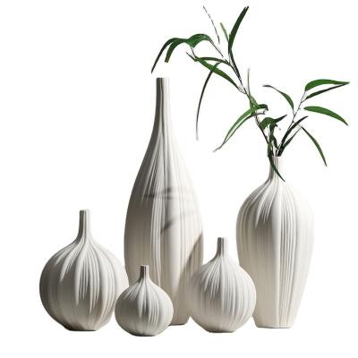 China Europe Hot Sale Porcelain Ceramic Flower Vases Wholesale Nordic Ceramic Vases For Home Decor for sale