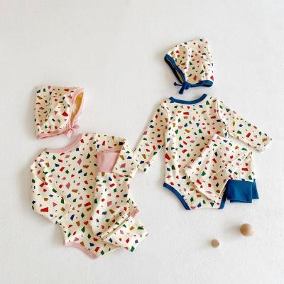 China Breathable Autumn Color Polygon Printed Newborn Girls Spring One-Piece Suit + Pants + Baby 3-Piece Hat Suit Baby Boy Dress Sets for sale