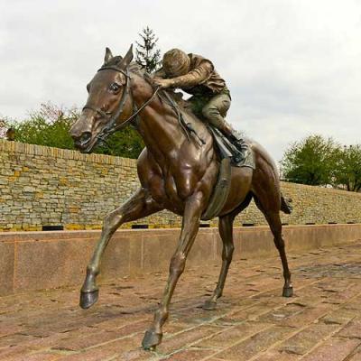 China Life Size Bronze Jockey Riding Horse Europe Park Track Sculpture Metal Craft Statue for sale