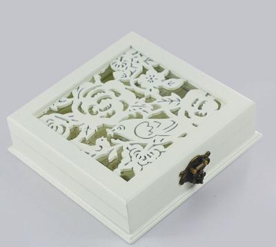 China Baby Tooth Wooden Box English Verson White for sale