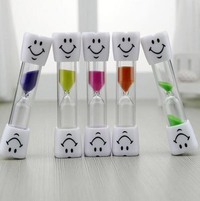 China 3 Minutes Hourglass Kids Toothbrush Timer Smiley Sand Timer 3 Minutes Timer ON for sale