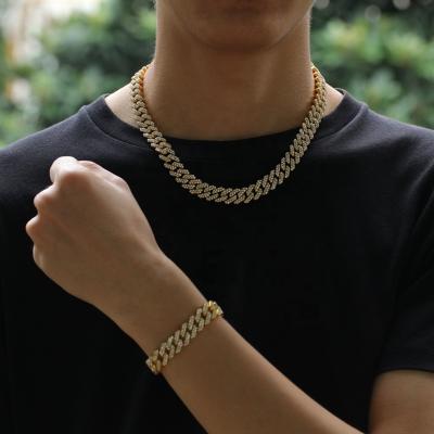 China Custom Zircon Hip Hop Jewelry 18k Stainless Steel Chains Men Non-fading Gold Plated Necklace Large for sale