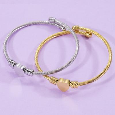 China Fashion CLASSIC High Quality 18k Gold Plated Personalized Stainless Steel Heart Shape Bangle Bracelet for sale