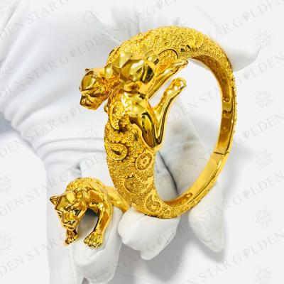 China TRENDY Fashion Matching Beautifully Embroidered Bridal Wedding Ring Imitation 24k Gold Plated Bracelet Set for sale