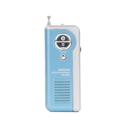 China OEM super design FM radio built in speaker hand hold easy to carry outdoor for sale