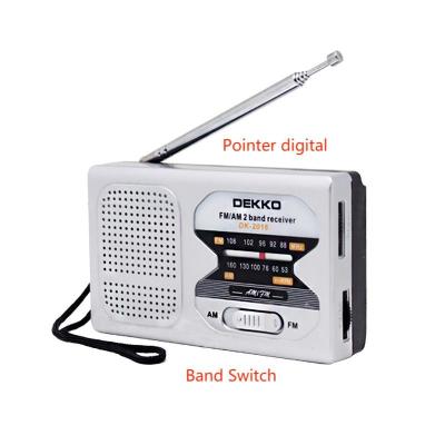 China China Supplier Stereo Portable Radio With 2 AA Batteries For Emergency Situations Support Earphone Listen FM AM Radio for sale