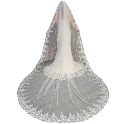 China Factory Sales Applique Edge One Layer Wedding Veil High Quality White With Soft Pearl Bride Veil For Women for sale