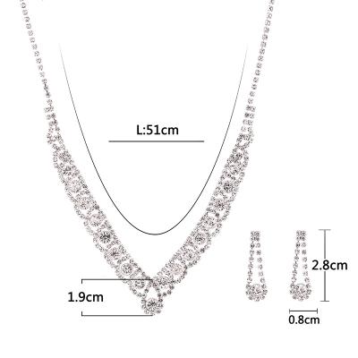 China CLASSIC 2020 unique shiny bridal jewelry set rhinestone necklace earrings luxury jewelry set for wending party for sale