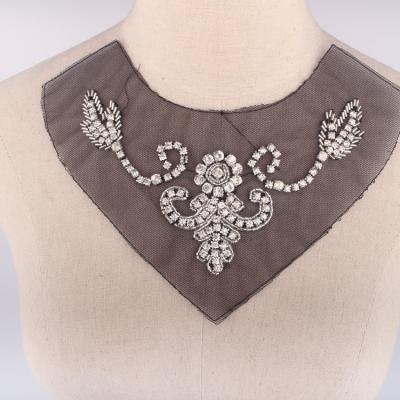 China 3D Pearl Embroidery Rhinestone Necklace Neckline Crystal Applique With Crystal for sale