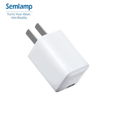 China Mini and Fast High Speed ​​Charger For Mobile Phones PD3.0 20w PC Phone Charger Flame Retardant Material Fast Charging For Iphone 13 Charger for sale