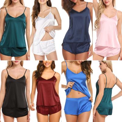 Chine Girl'S Sleepwear Sexy Lingerie Pajamas V-Neck Open Style Satin Shorts Set Nightwear à vendre