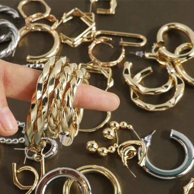 China FASHIONABLE Punk Circle Earrings Gold Shapes 18k Gold Plated Earings Jewelry Sets For Women 2021 for sale