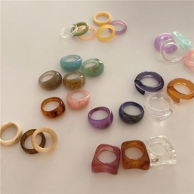 China 2021 New Resin Personality Women Couple Rings FASHIONABLE Colorful Chunky Ring Girl for sale